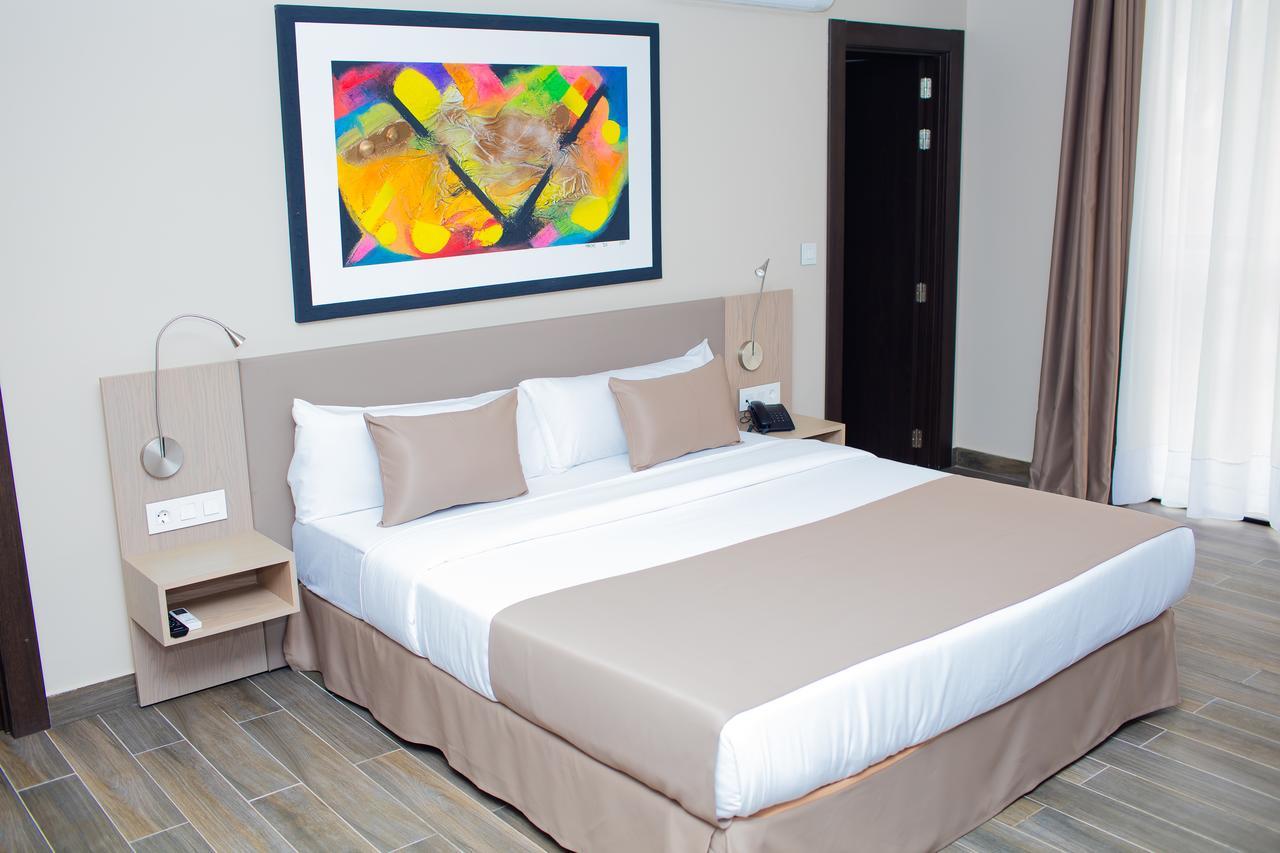 ליברוויל Fly Hotel מראה חיצוני תמונה