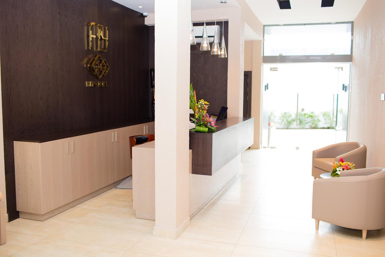 ליברוויל Fly Hotel מראה חיצוני תמונה